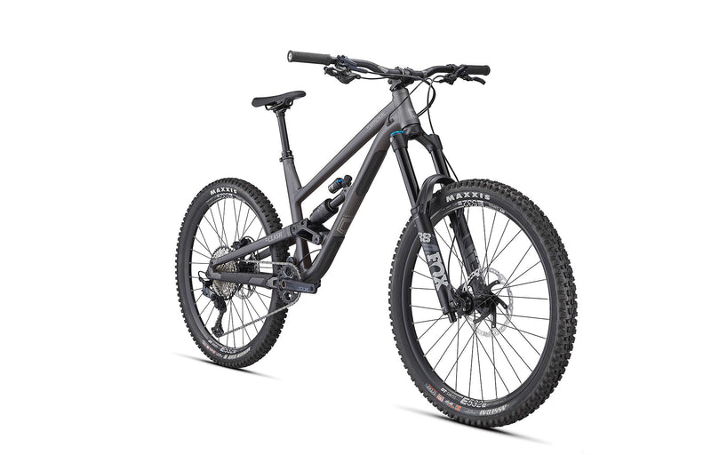 Commencal Clash Essential Dark Slate Enduro Bike Detail Image 2