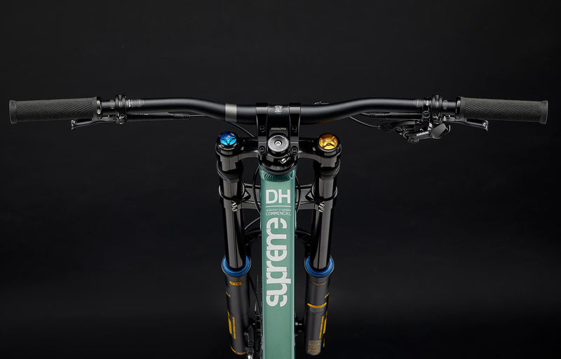 Load image into Gallery viewer, Commencal Supreme DH V5 Öhlins Edition Metallic Green Downhill Bike