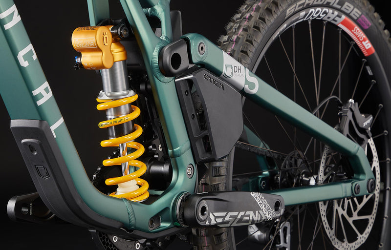 Commencal Supreme DH V5 Öhlins Edition Metallic Green Downhill Bike Detail Image 2