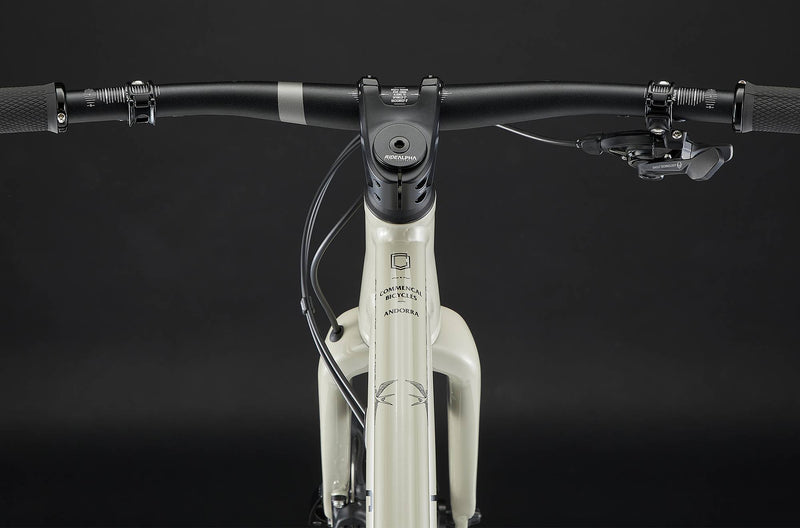 Load image into Gallery viewer, Commencal FCB Essential Chalk 2025