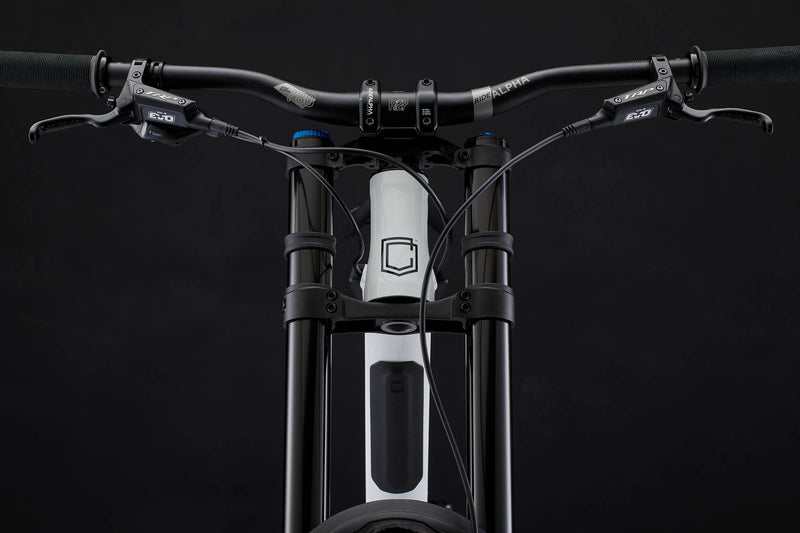 Load image into Gallery viewer, Commencal FRS Essential Pure White 2025 Freeride Downhill Bike