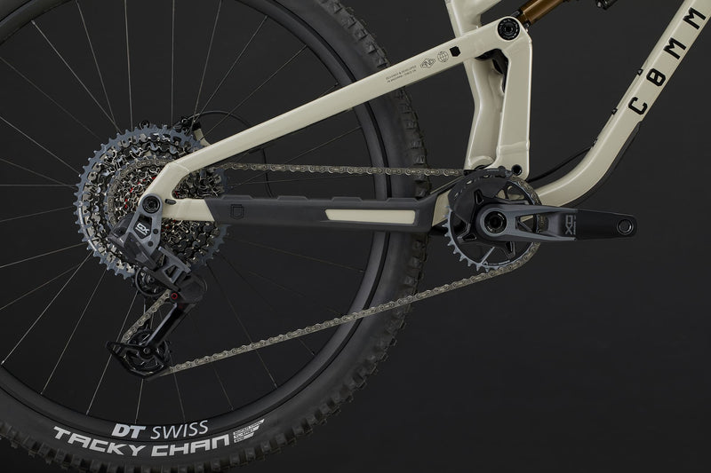Commencal META V5 T-Type Chalk Enduro Mountain Bike Detail Image 1