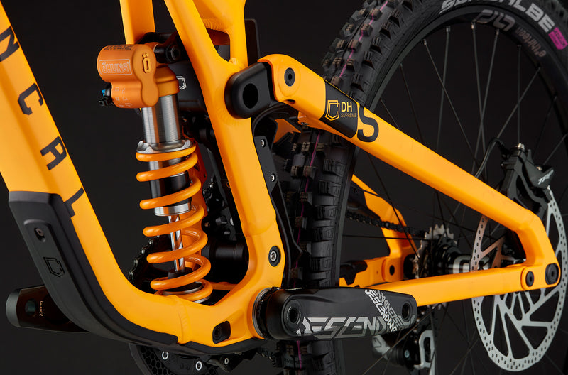Load image into Gallery viewer, Commencal Supreme DH V5 Öhlins Edition Downhill Bike