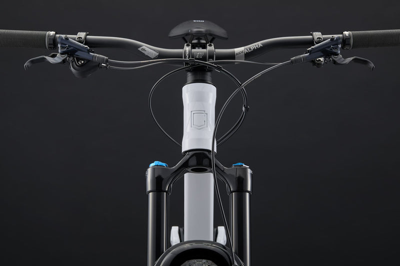 Load image into Gallery viewer, Commencal Meta SX V5 Essential Pure White 2026 Enduro Bike