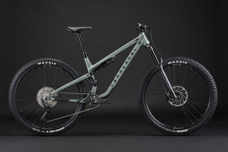 Load image into Gallery viewer, Commencal Meta TR V4 Ride Pyrite Grey 2025 Trail Bike
