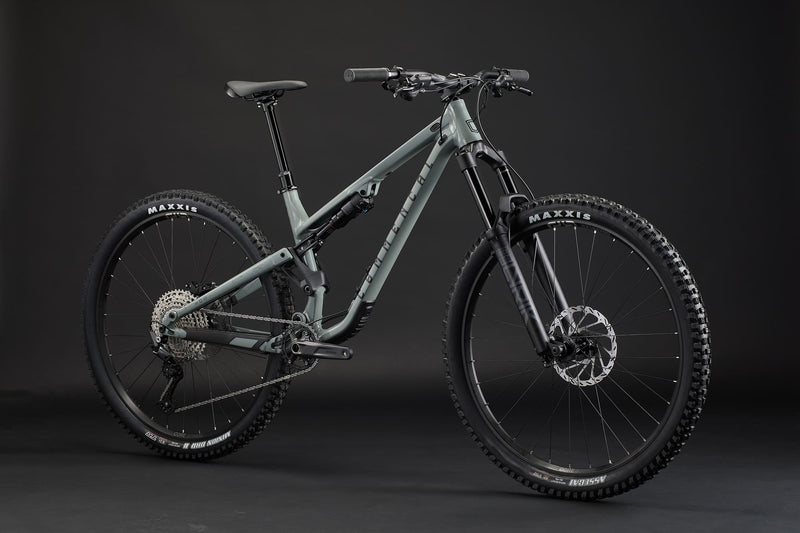 Load image into Gallery viewer, Commencal Meta TR V4 Ride Pyrite Grey 2025 Trail Bike
