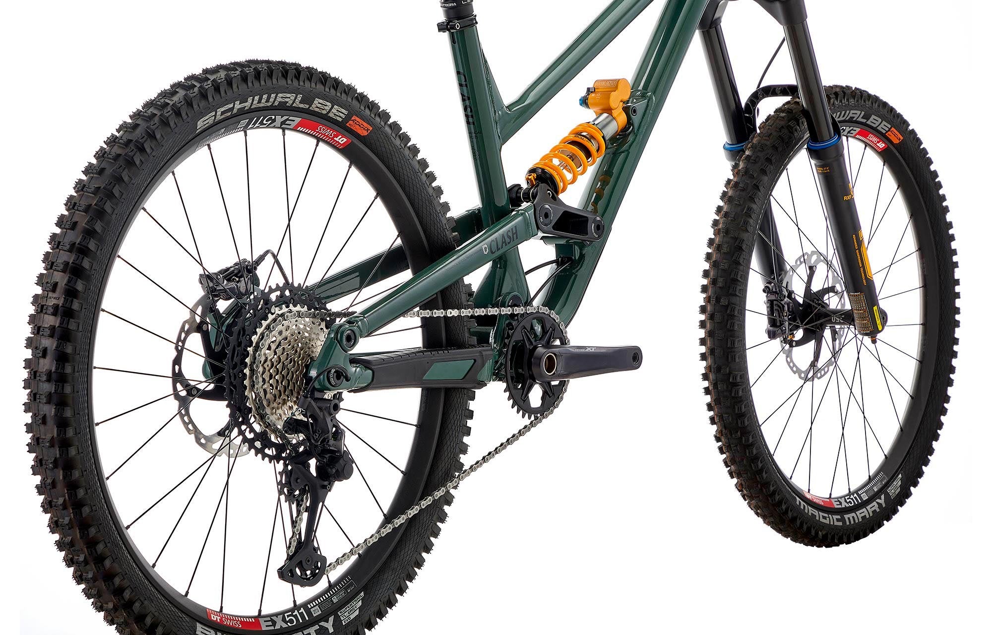 Commencal Clash Öhlins Edition in Keswick Green Enduro Bike