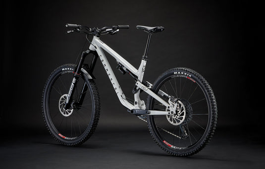 Commencal META SX V4 Race Pure White Enduro Bike