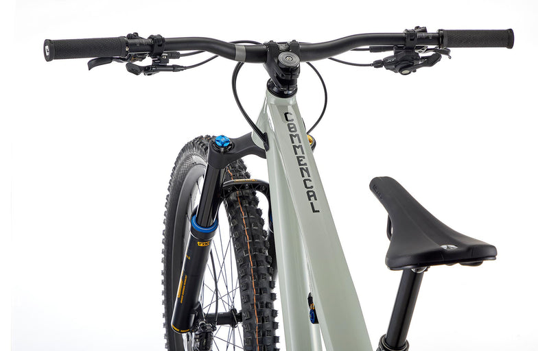 Load image into Gallery viewer, Commencal Meta TR V4 Öhlins Edition Ash Grey Trail Bike
