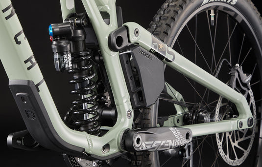 Commencal Supreme DH V5 Essential Heritage Green Downhill Bike