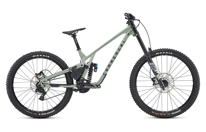 Commencal Supreme DH V5 Essential Heritage Green Downhill Bike