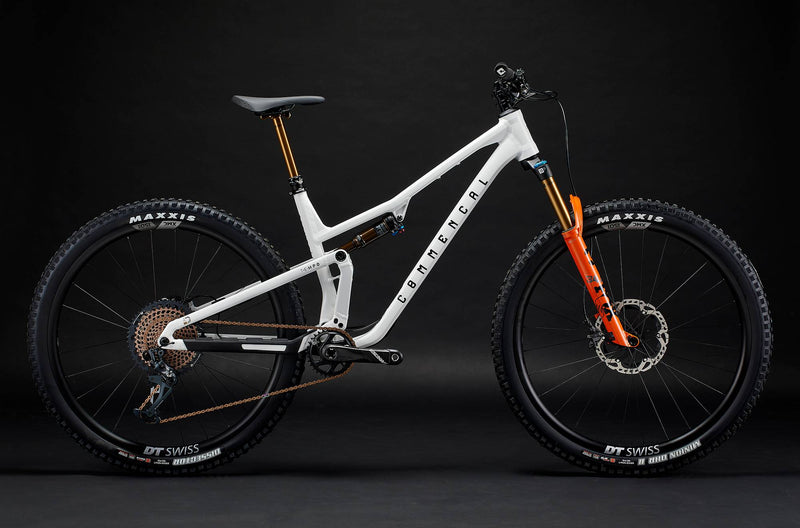 Load image into Gallery viewer, Commencal T.E.M.P.O. LTD Pure White Trail Bike
