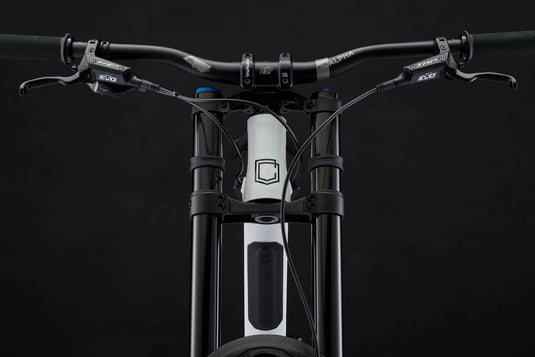 Commencal FRS Essential Pure White 2025 Freeride Downhill Bike