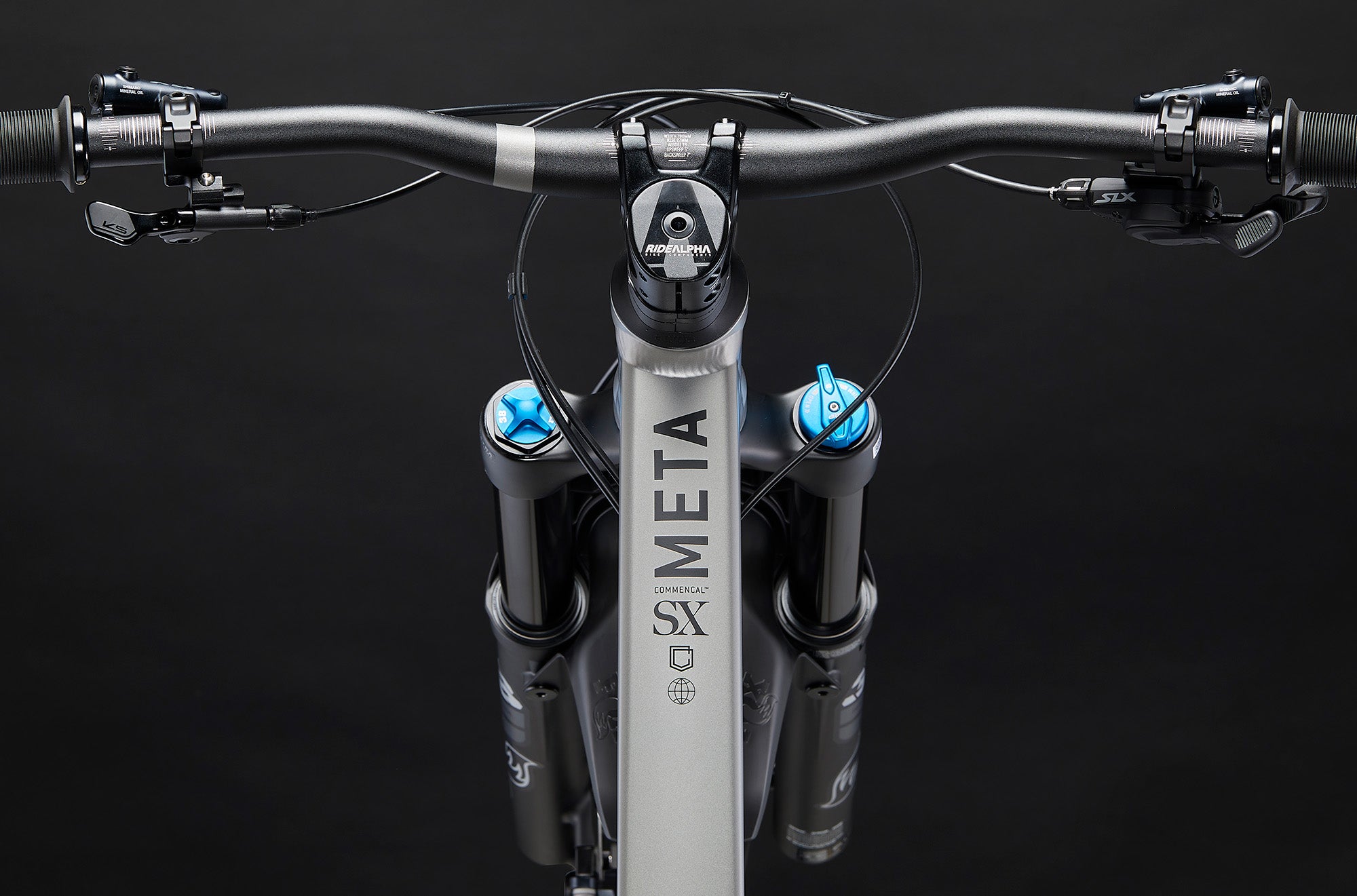Commencal Meta SX V5 Essential Silver Enduro Bike