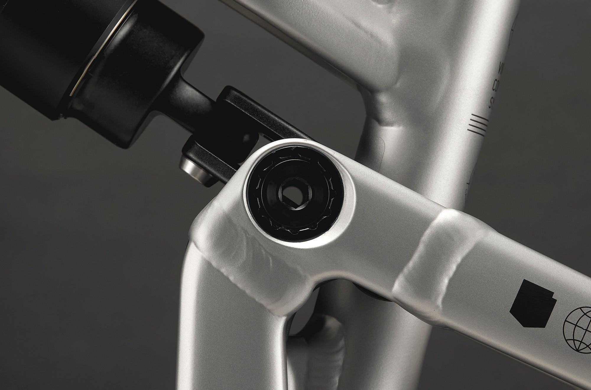 Commencal Meta SX V5 Essential Silver Enduro Bike