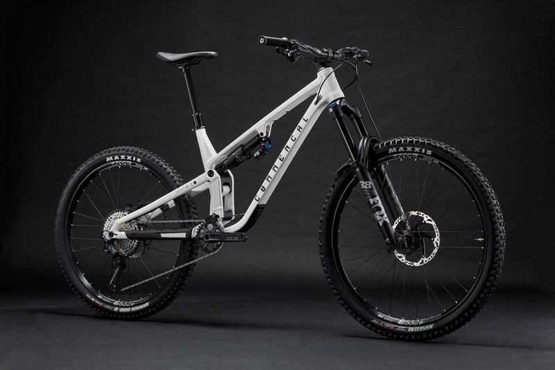 Load image into Gallery viewer, Commencal META SX V5 Essential Clear Silver Enduro Bike
