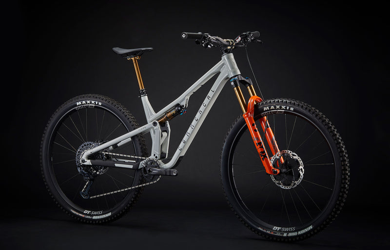 Load image into Gallery viewer, Commencal T.E.M.P.O. Signature Clear Silver Trail Bike
