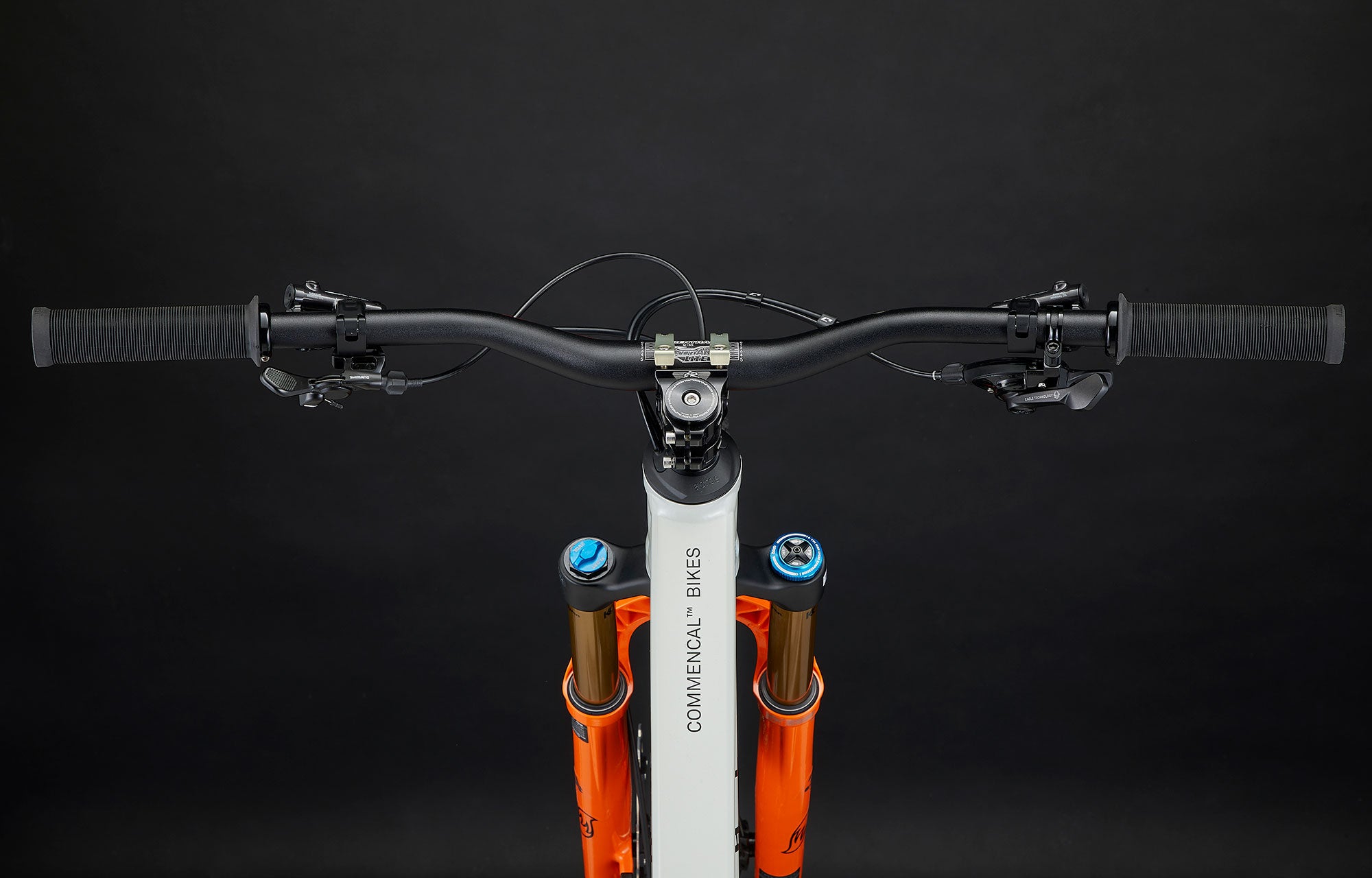 Commencal T.E.M.P.O. Signature Clear Silver Trail Bike