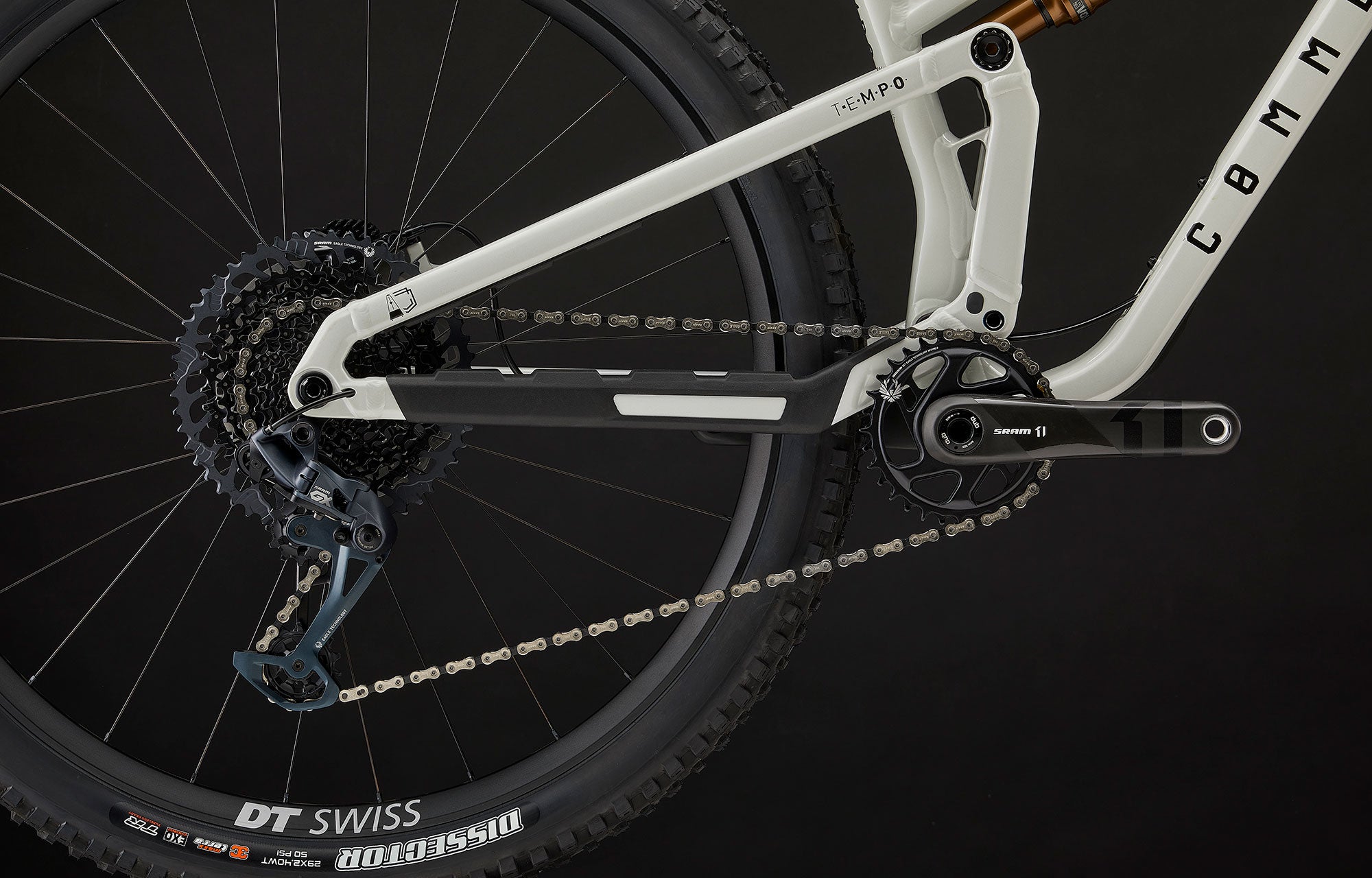 Commencal T.E.M.P.O. Signature Clear Silver Trail Bike