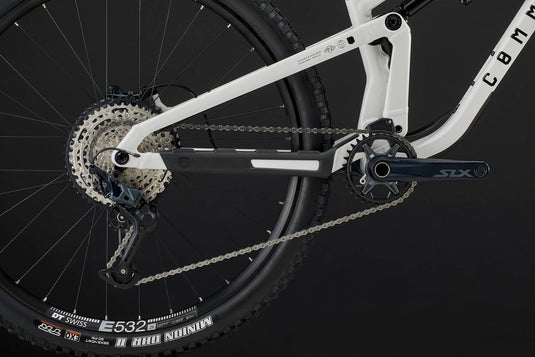 Commencal META V5 Essential Pure White Enduro Bike