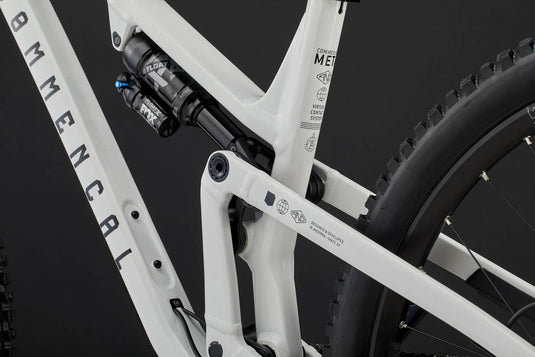 Commencal META V5 Essential Pure White Enduro Bike