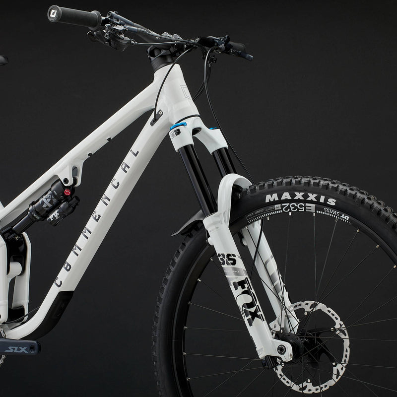 Load image into Gallery viewer, Commencal META V5 Essential Pure White Enduro Bike
