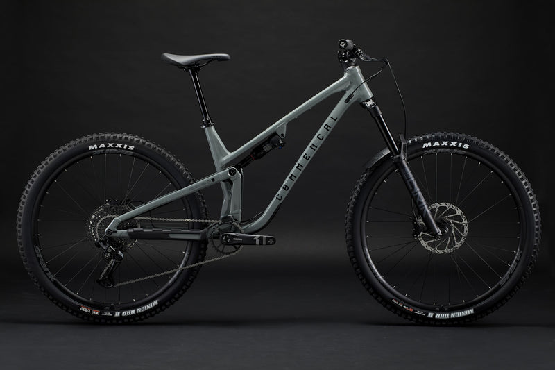Load image into Gallery viewer, Commencal META V5 Ride Pyrite Grey Enduro Mountain Bike
