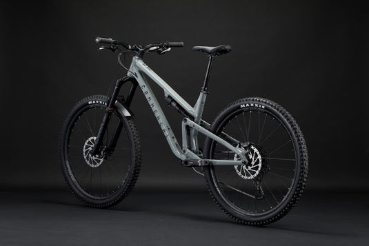 Commencal META V5 Ride Pyrite Grey Enduro Mountain Bike