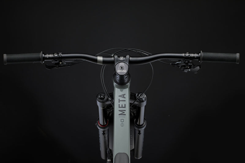 Load image into Gallery viewer, Commencal META V5 Ride Pyrite Grey Enduro Mountain Bike
