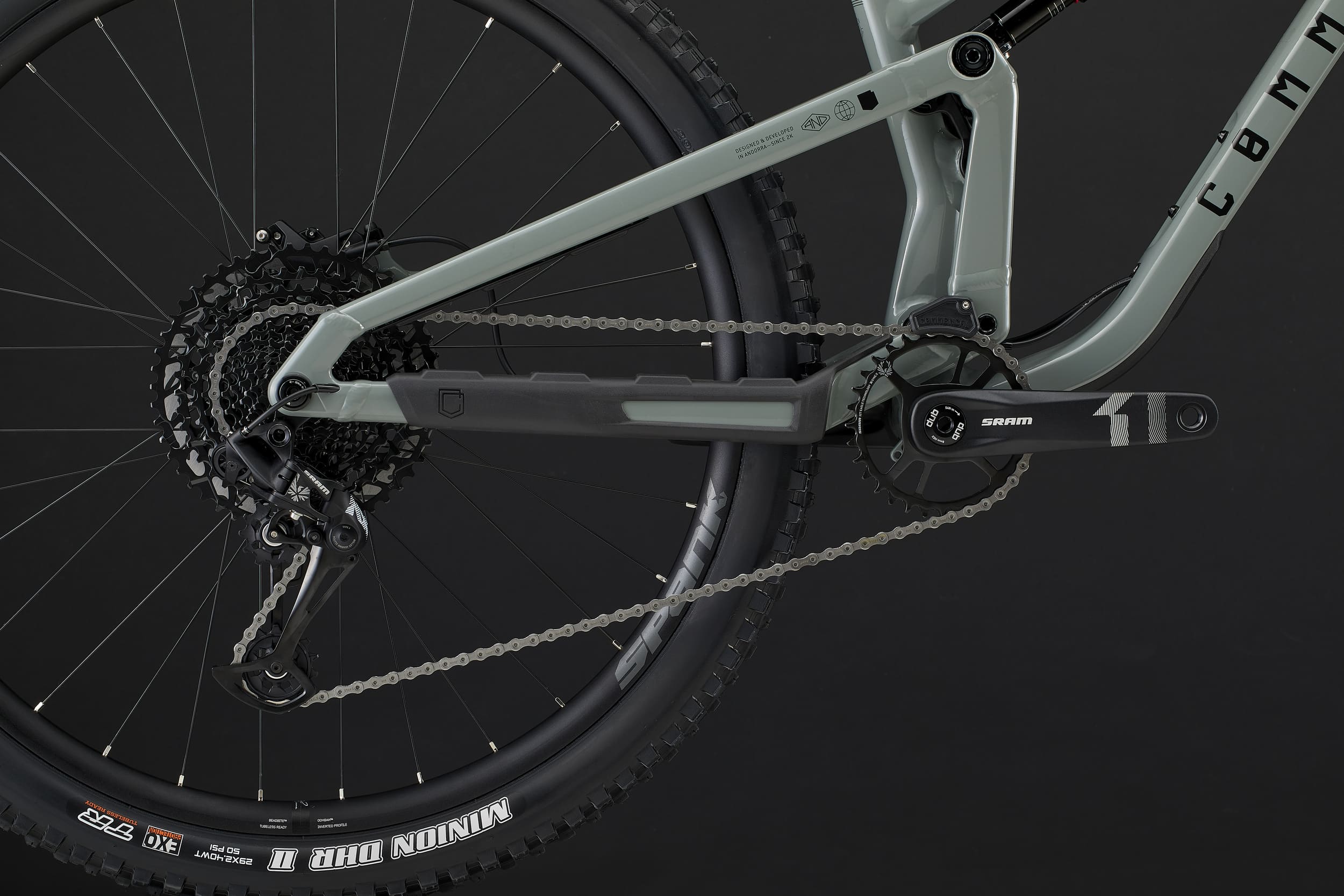 Commencal META V5 Ride Pyrite Grey Enduro Mountain Bike
