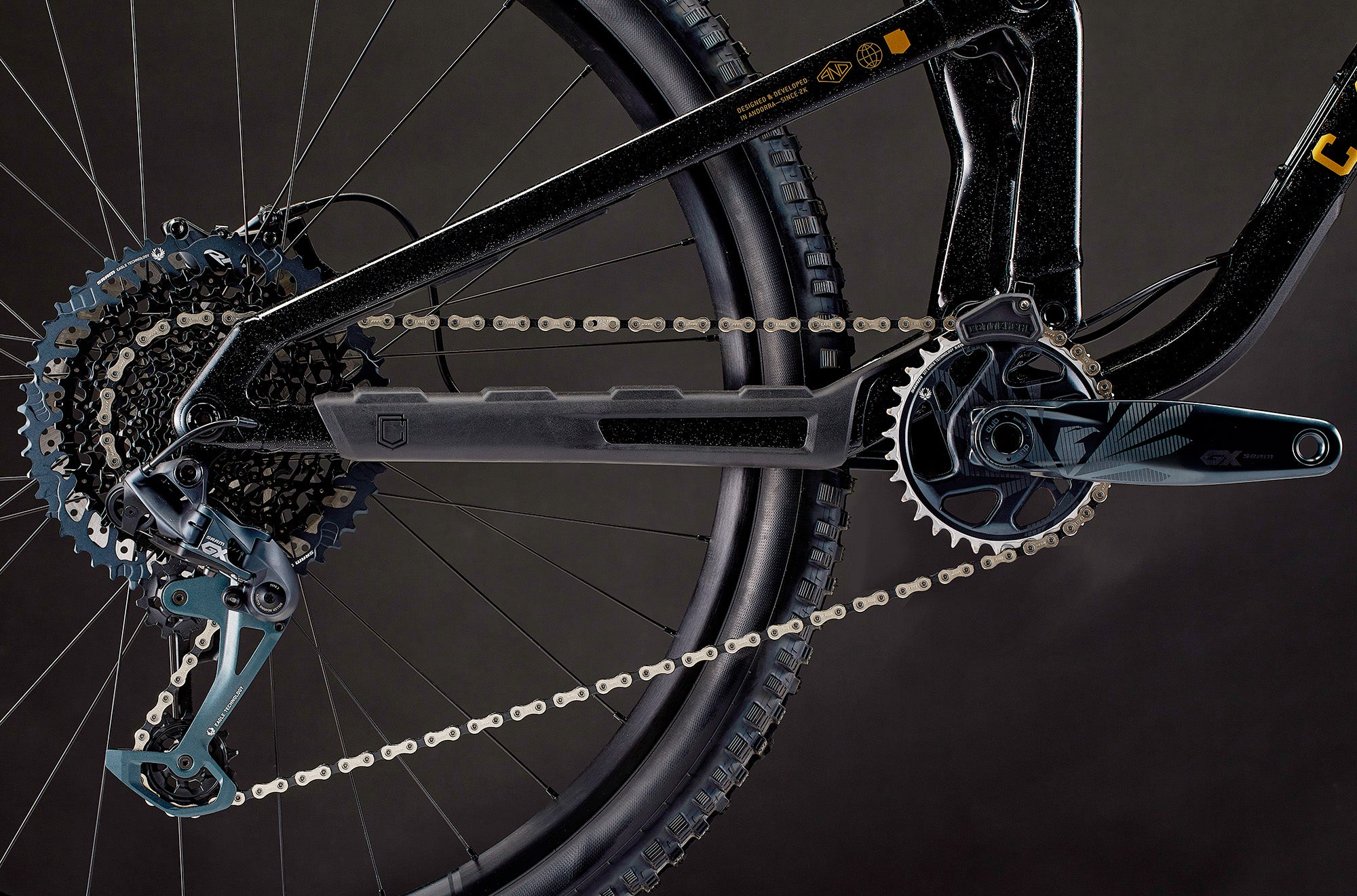 Commencal META V5 Öhlins Edition - Glittery Black - Enduro Mountain Bike