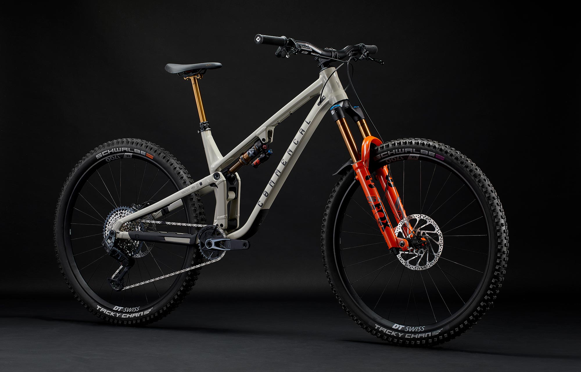Commencal META V5 T-Type Chalk Enduro Mountain Bike
