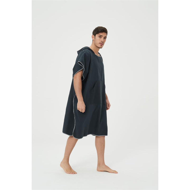 Load image into Gallery viewer, Hooded Towel Black 
