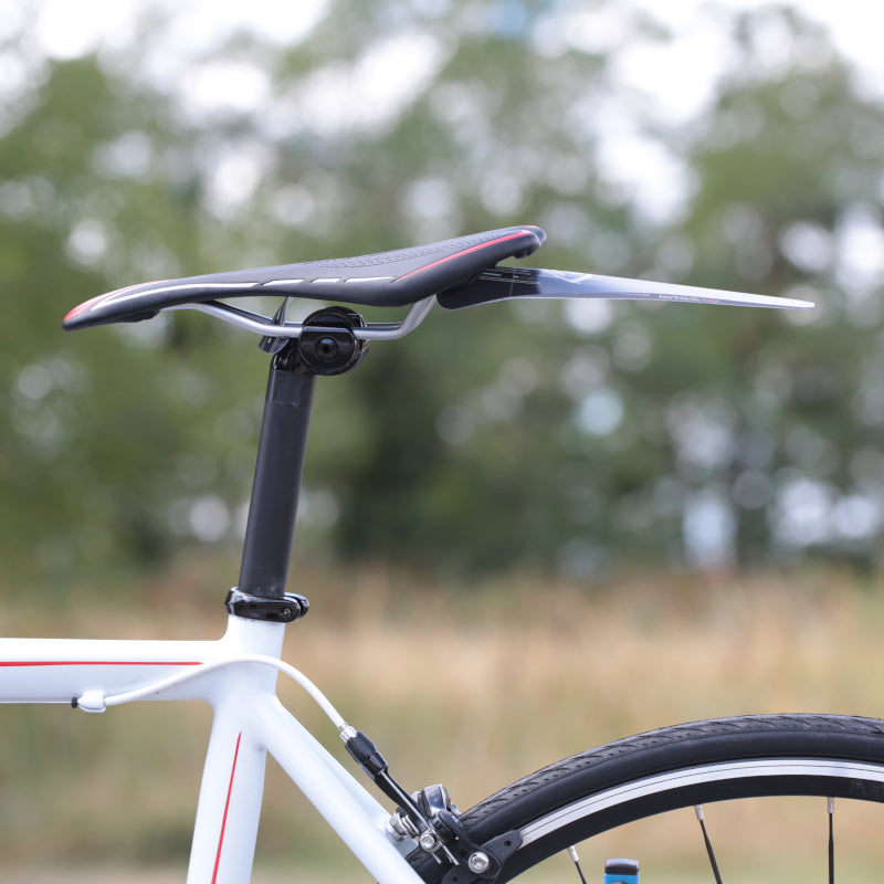 Load image into Gallery viewer, Zefal Shield Lite M Rear Mudguard - Lifestyle
