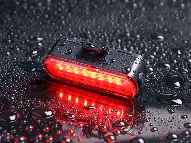 Load image into Gallery viewer, Ravemen TR30 Rear Light - 3
