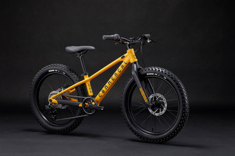 Load image into Gallery viewer, Commencal Ramones 20 Revoshift Ohlins Yellow Kids Bike
