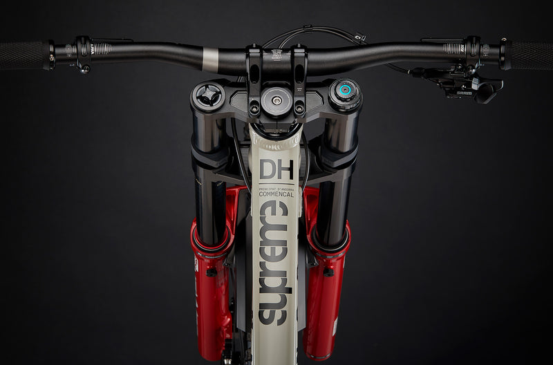 Load image into Gallery viewer, Commencal Supreme DH V5 XS Chalk Youth Downhill Bike
