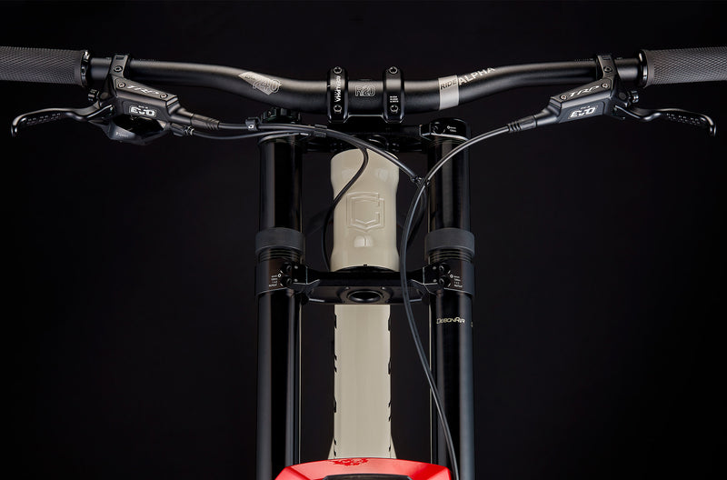 Load image into Gallery viewer, Commencal Supreme DH V5 XS Chalk Youth Downhill Bike
