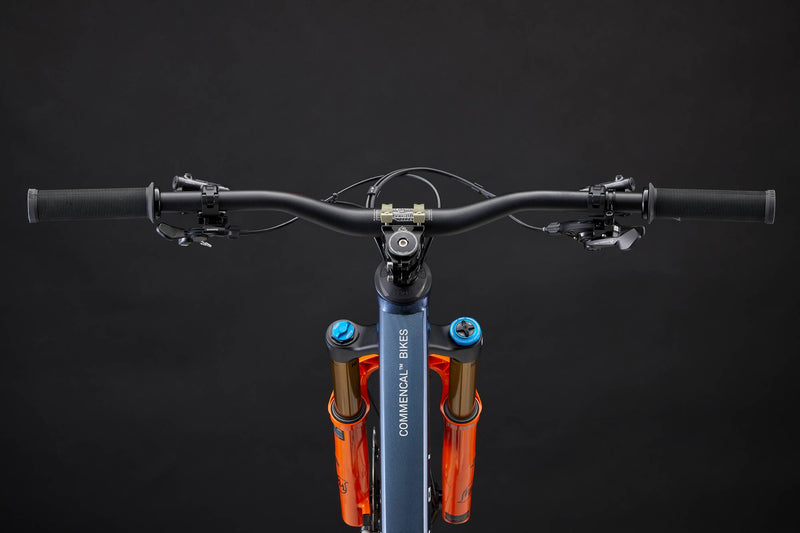Load image into Gallery viewer, Commencal T.E.M.P.O. Signature Sparkly Blue Trail Bike
