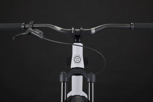 Commencal ABSOLUT Pure White 2025 Dirt Jump Bike