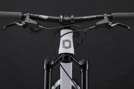 Commencal Clash 20 Pure White Kids Mountain Bike