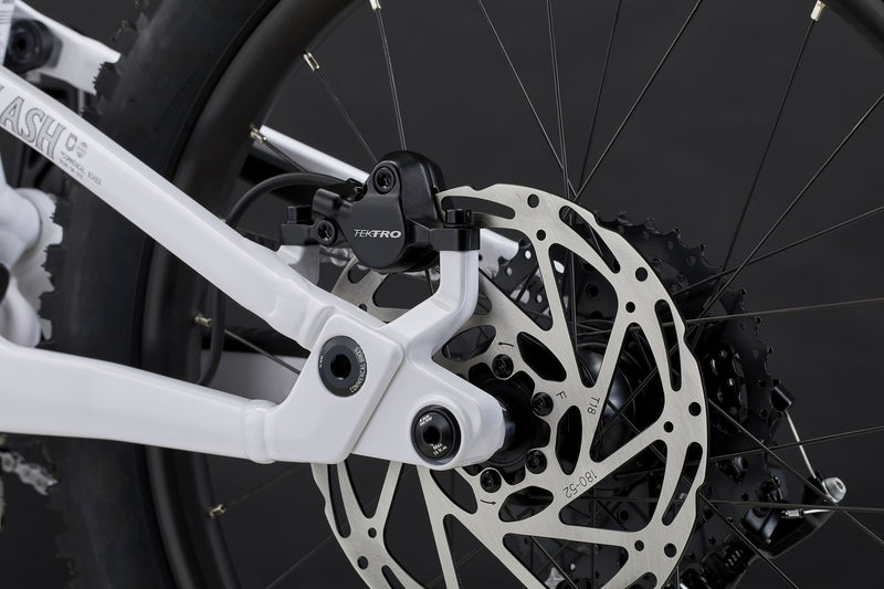 Load image into Gallery viewer, Commencal Clash 20 Pure White Kids Mountain Bike
