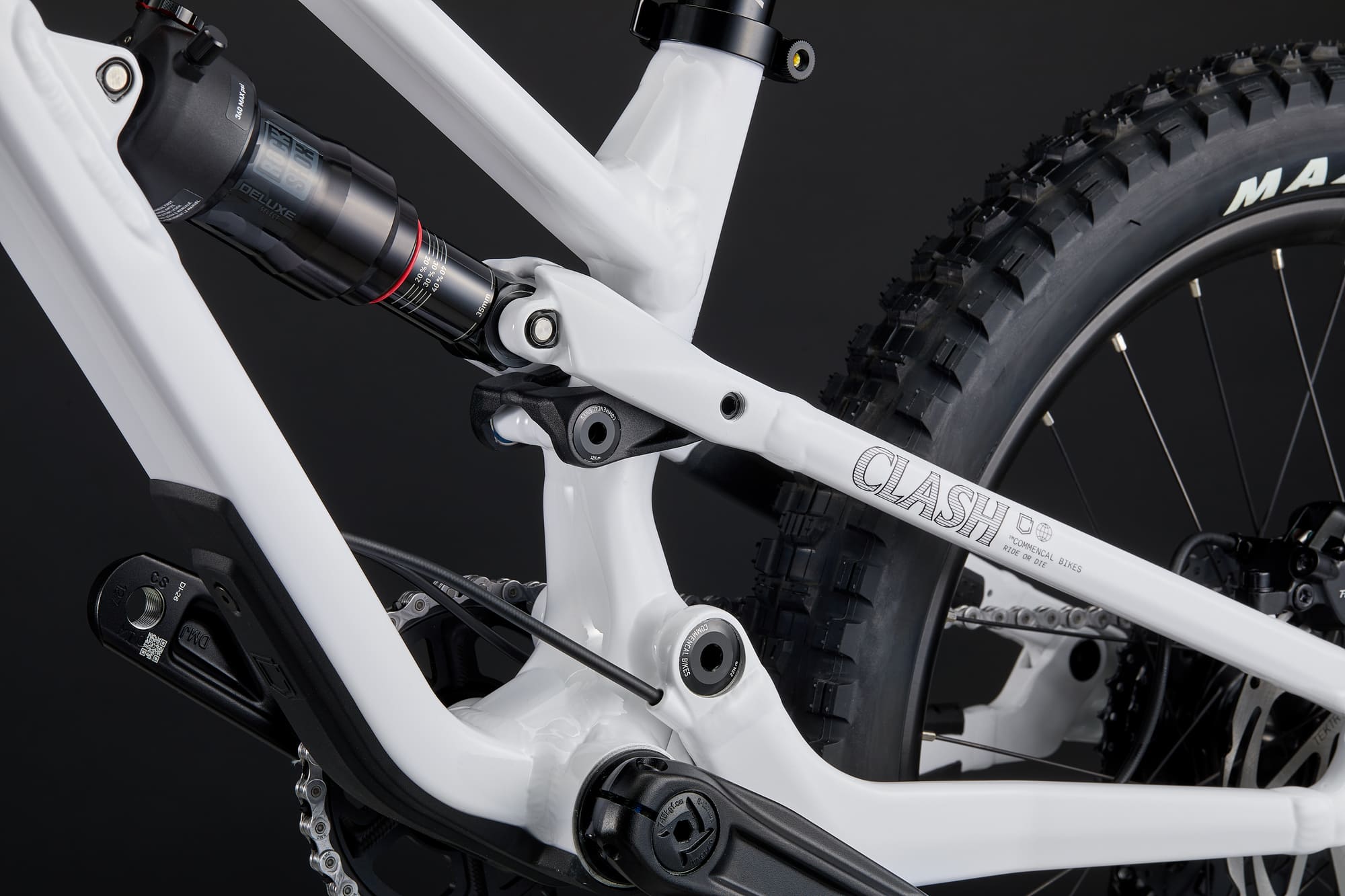 Commencal Clash 20 Pure White Kids Mountain Bike