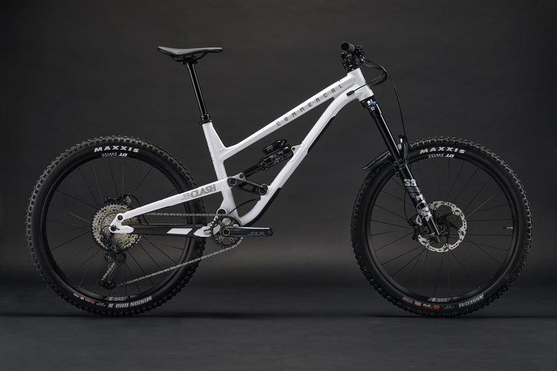 Load image into Gallery viewer, Commencal Clash Essential 2025 Pure White Enduro Bike
