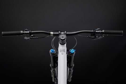 Commencal Clash Essential 2025 Pure White Enduro Bike
