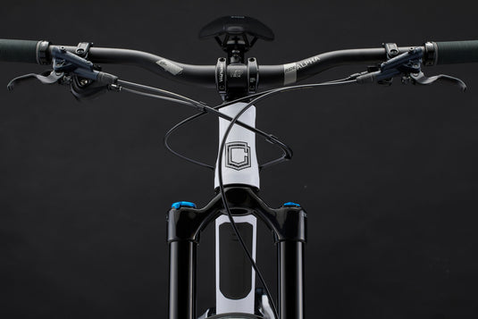 Commencal Clash Essential 2025 Pure White Enduro Bike
