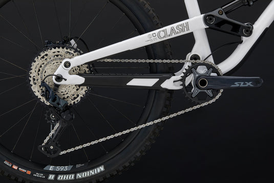 Commencal Clash Essential 2025 Pure White Enduro Bike