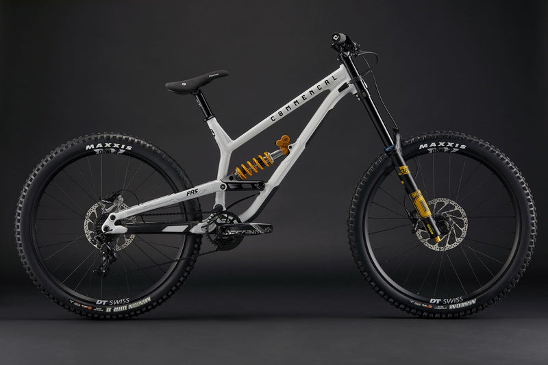 Load image into Gallery viewer, Commencal FRS ÖHLINS Edition 2025 Downhill Mountain Bike
