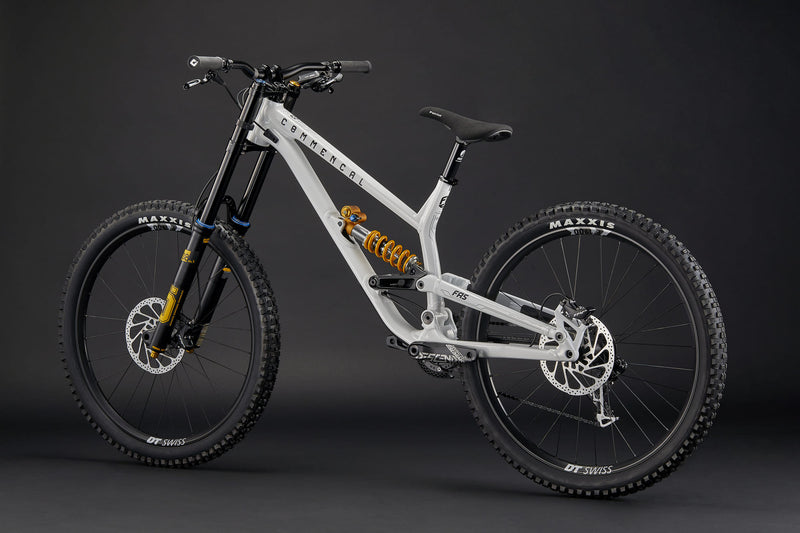 Load image into Gallery viewer, Commencal FRS ÖHLINS Edition 2025 Downhill Mountain Bike
