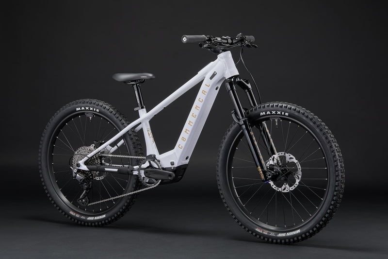 Load image into Gallery viewer, Commencal META HT 24 Power V2 Glittery White 2026 Kids Bike
